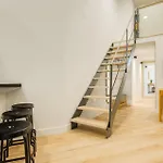 Modern Duplex 2b 2bath Historic Centre
