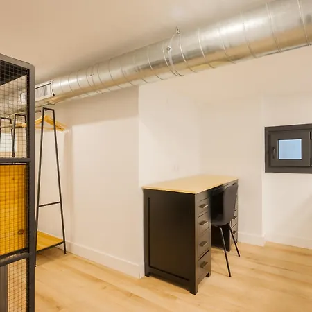 Apartment Modern Duplex 2b 2bath Historic Centre